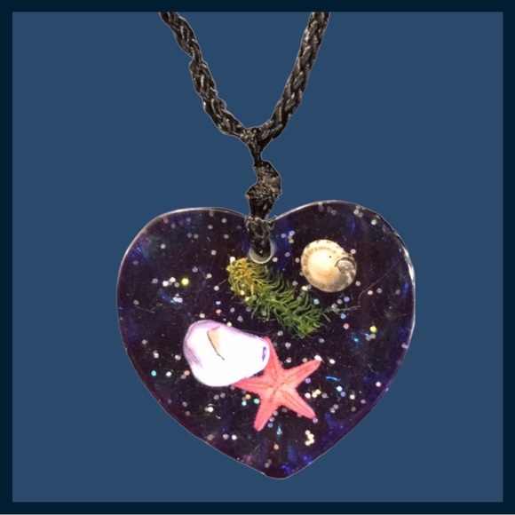 Ocean Heart Necklace - Picture 4 of 13